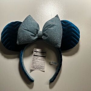 Tokyo Disney Teal Velvet Chevron & Glitter Bow Minnie Ears NWT
